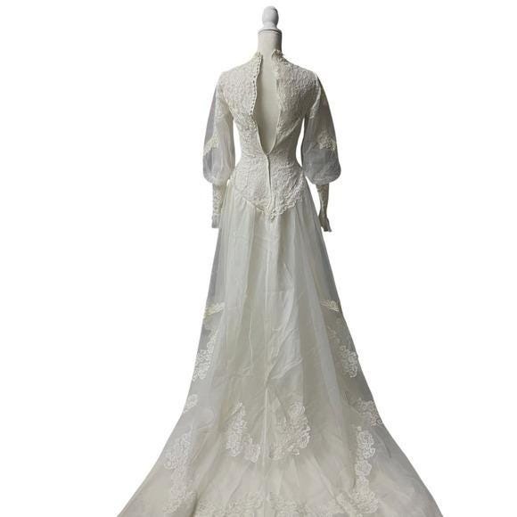 True Vintage 1970s Lace Wedding Gown – Sheer Bishop Sleeves & Chapel Train XS - Picture 12 of 16